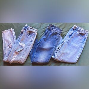 BUNDLE OF 3 PAIRS OF JEANS